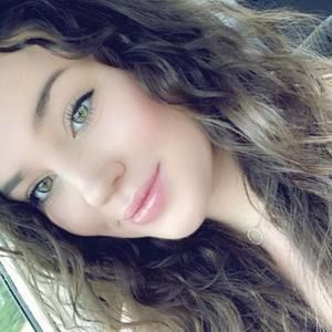 Meet your Posher, Bethany